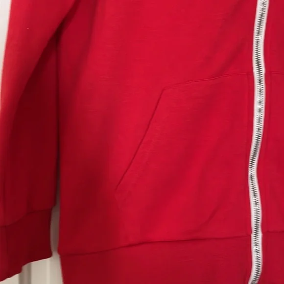 Basic Zip-Up Hoodie - Picture 2 of 4